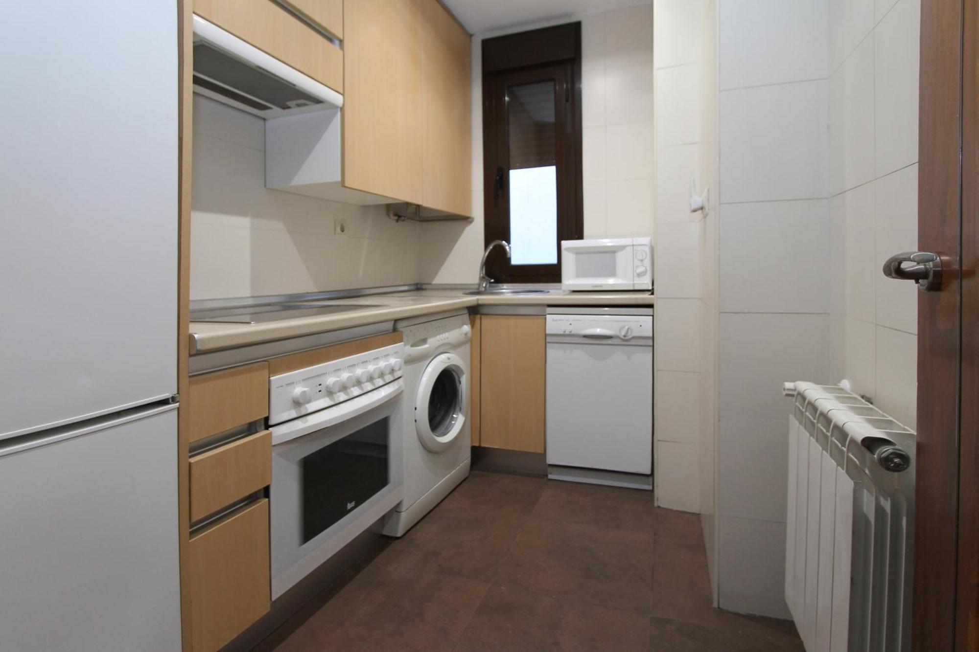 Apartamentos Adelfas Madrid Exterior photo